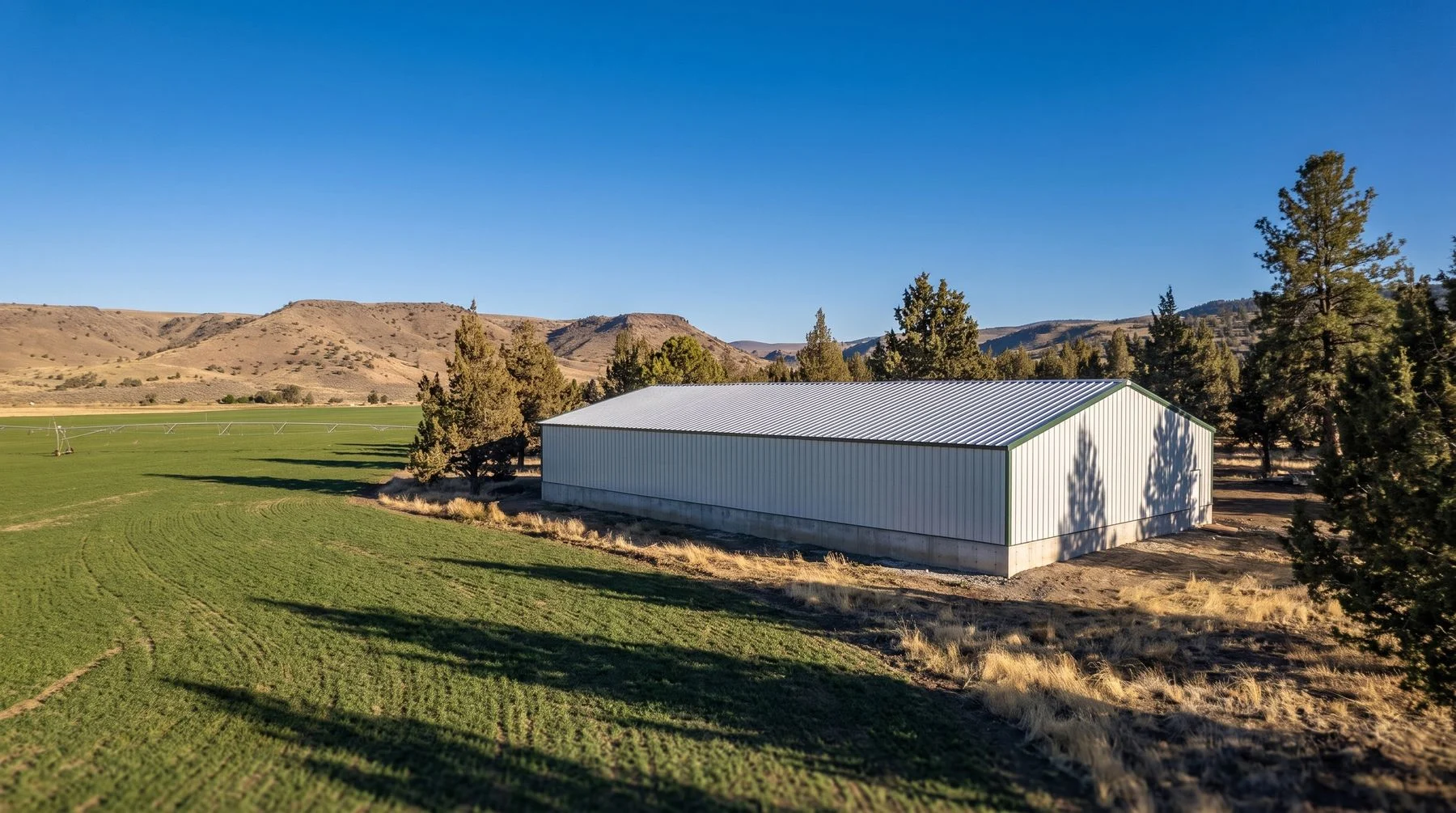 A commercial steel building in the Idaho landscape